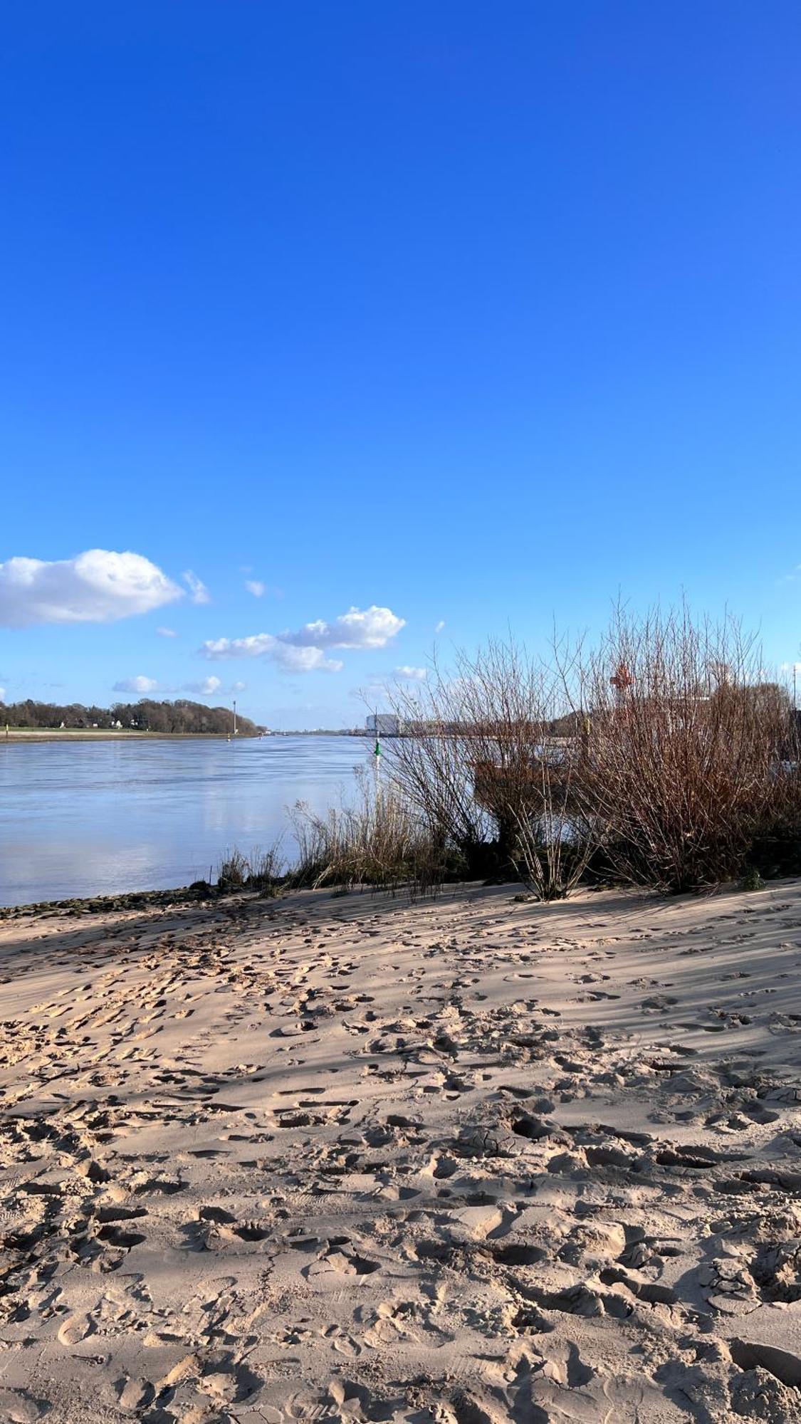Gaestehaus Weserblick Am Weser-Sandstrand Berne Εξωτερικό φωτογραφία